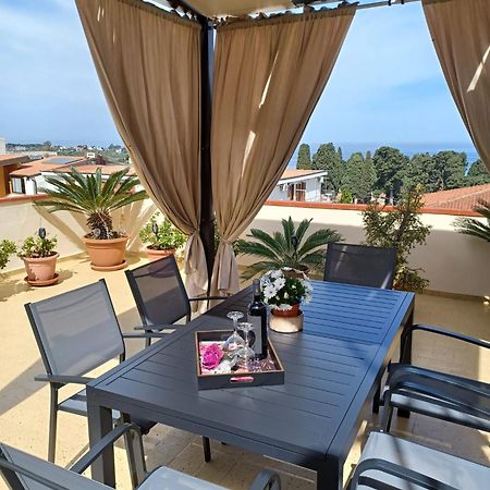 Sabine Accommodation Tropea Esterno foto